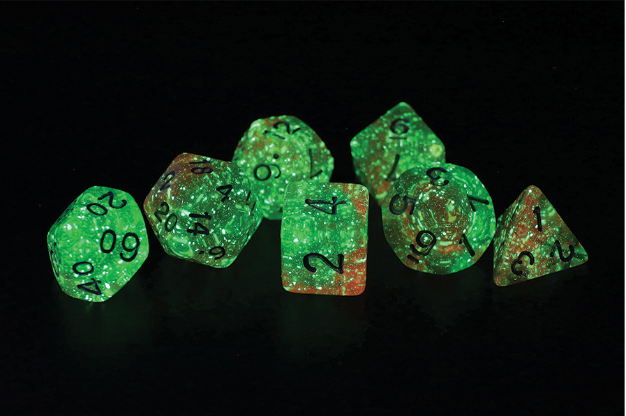 glow in the dark dice