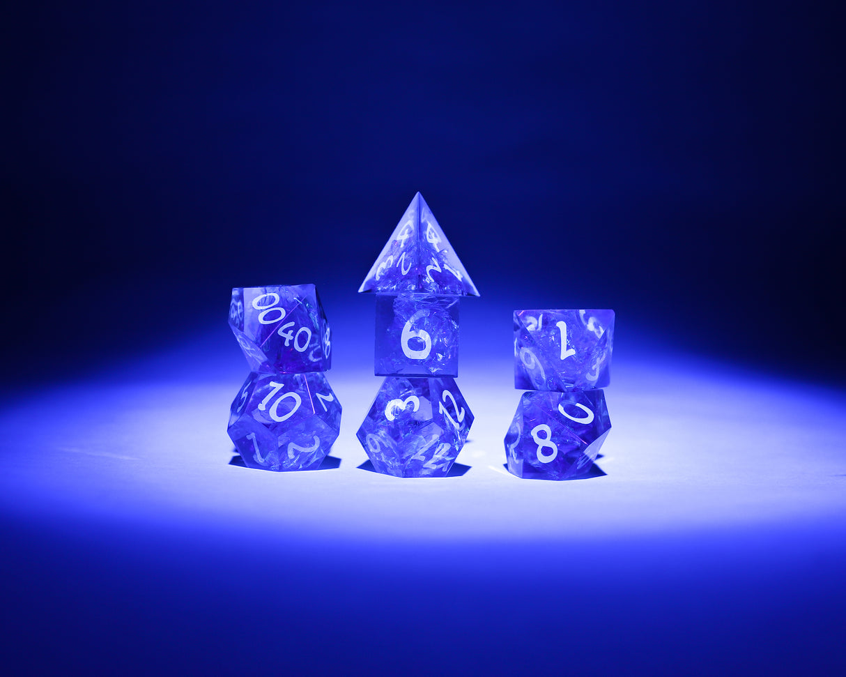 sharp edge UV dice
